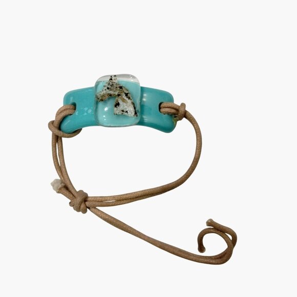 Turquoise Great Dane Bracelet Adjustable Cord Resin Art Signed - Picture 2 of 5